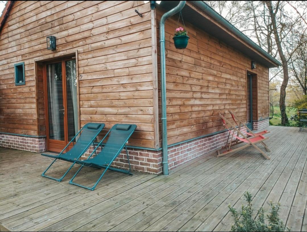La Petite Foret Mons-Boubert Extérieur photo